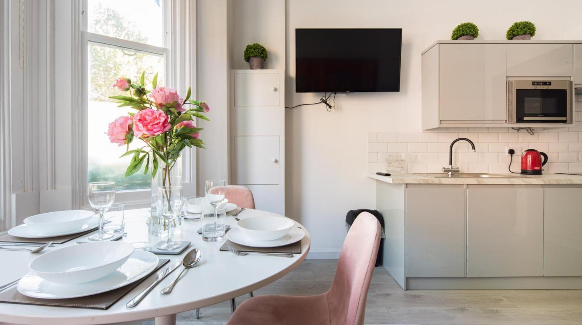 Casa Italia Near Kings Road In Chelsea With Wifi & Washing Machine Apartment Londra Exterior foto