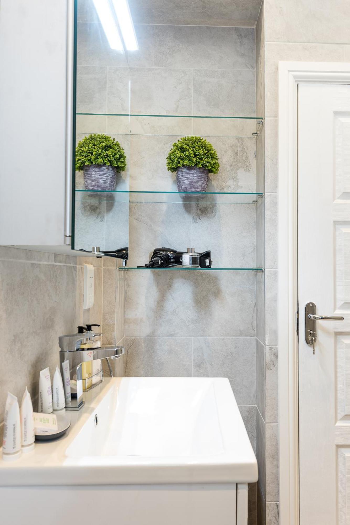 Casa Italia Near Kings Road In Chelsea With Wifi & Washing Machine Apartment Londra Exterior foto